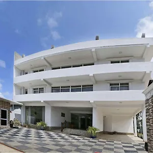 Ronaka Airport Transit Hotel